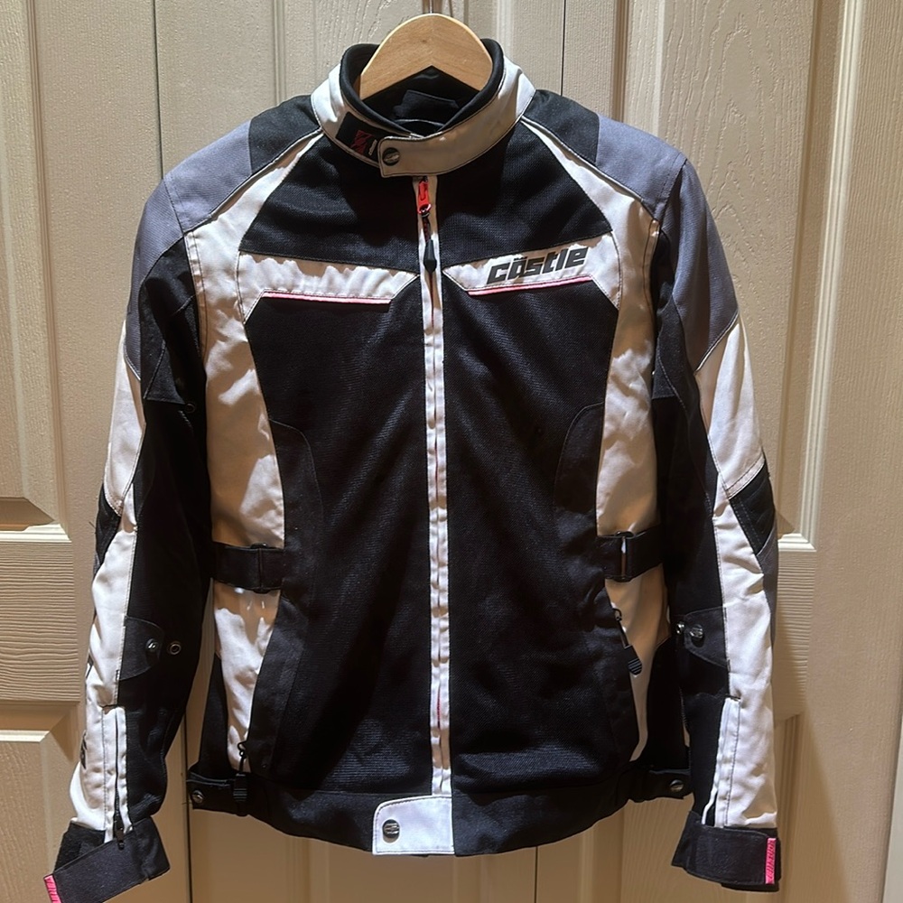 Castle women’s large motorcycle jacket with pads and insulated insert